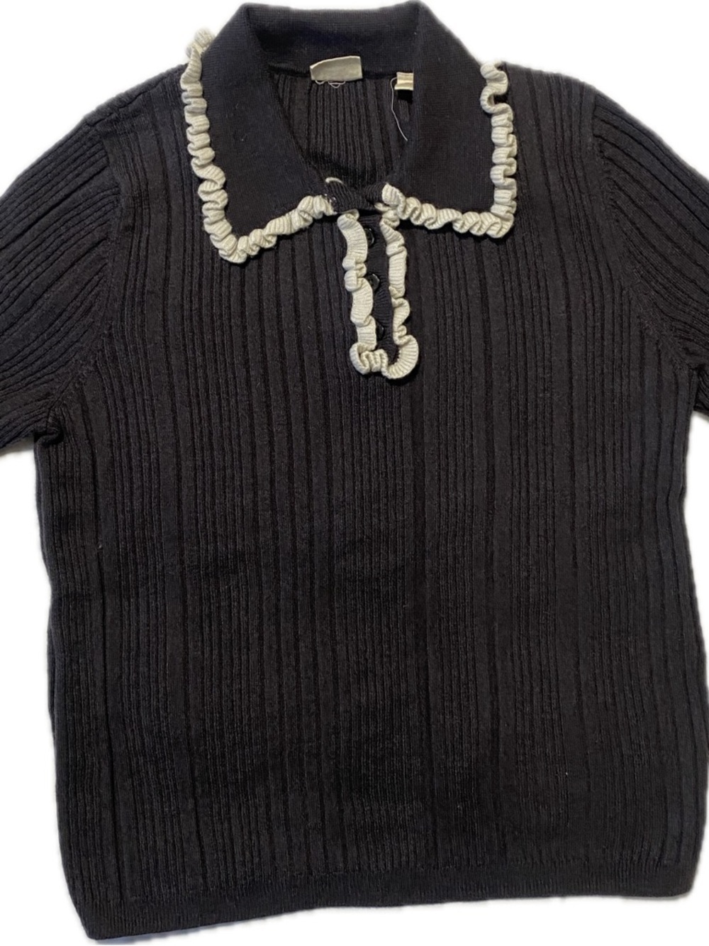 Levi’s dark gray  Ribbed Knit top with Contrast Ruffle Collar size L